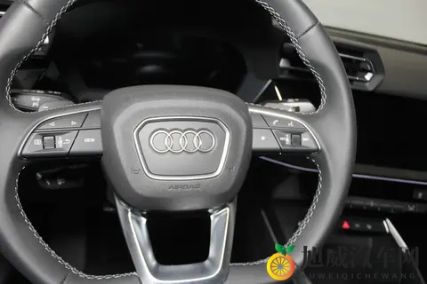 15万多拿下准新奥迪A3L,享受豪华品牌入门体验-1