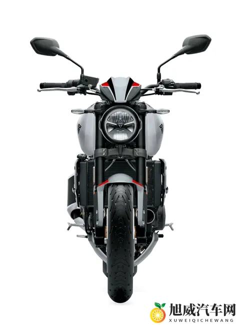 凯旋Trident 800“三叉戟”震撼登场！中量级街车市场迎来新霸主-1