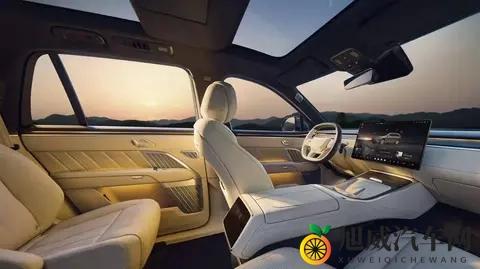 二三十万家庭SUV终极之选：乐道L90凭纯电换电+超大前备舱出圈-1