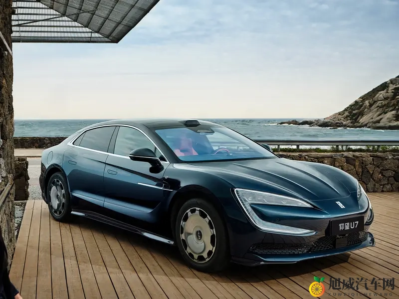 仰望U7新配色，孤傲且高级-1