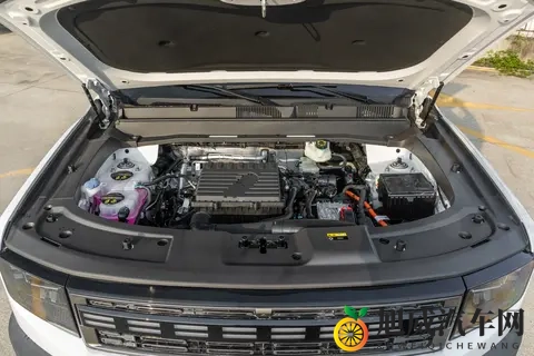 15万级全能方盒子SUV，四驱、大空间、配置全，值得一看-2