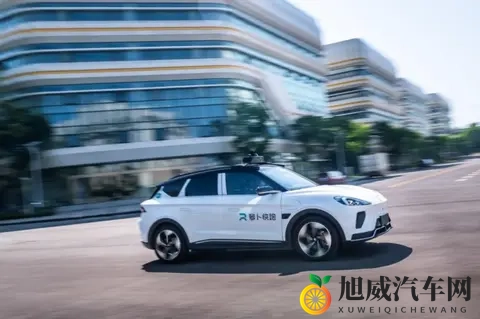 福建大菠萝导航官方隐藏2023Found：导航黑科技：新功能让驾驶更安全高效-3