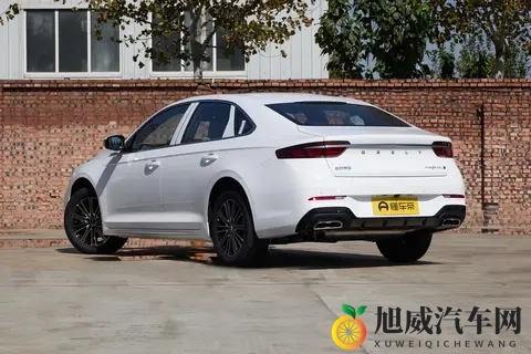 吉利星瑞再升级，20T+8AT，油耗低至715L，家用真香-2