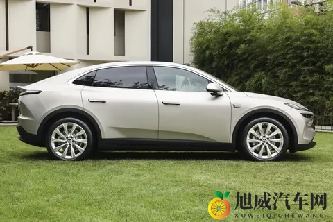 25万级纯电SUV怎么选？这款新车续航超740km，还带免费换电-3