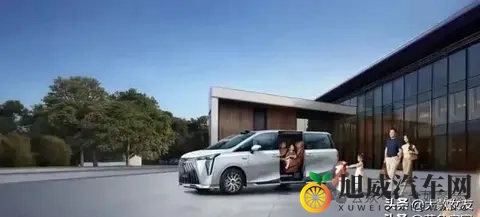 传祺M8宗师上市!双零重力座椅+20T插混，重新定义豪华MPV旗舰-2