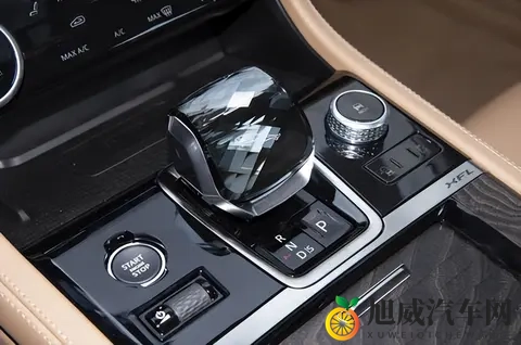 43 万豪车现卖 20 万还滞销！国产新能源把豪车价打 “崩” 了-3