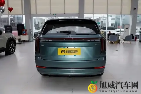 爆款预定！“旅行小房车”七座+混动真香组合-1