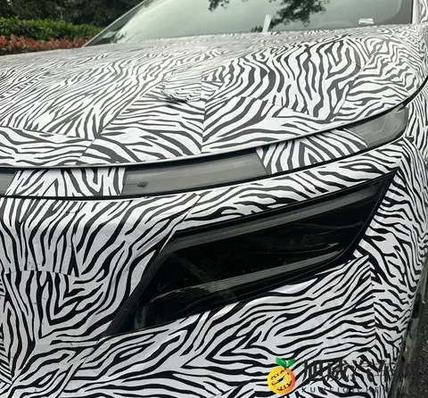 纯电动大六座，会用华为技术吗？疑似日产N8谍照曝光-3