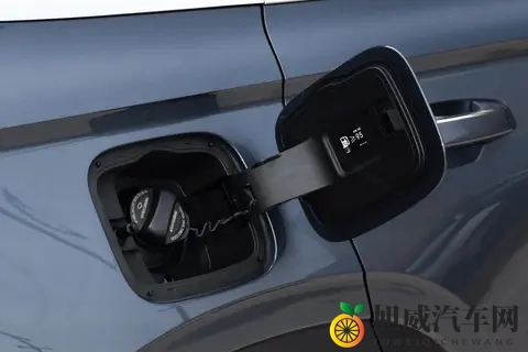 85万车主认证！吉利星越L 望月版：20T+8AT，这波实力如何-1