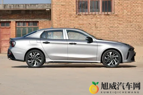 1038万起就能拿下！第三代领克 03 到底值不值得买？跟你唠透-1