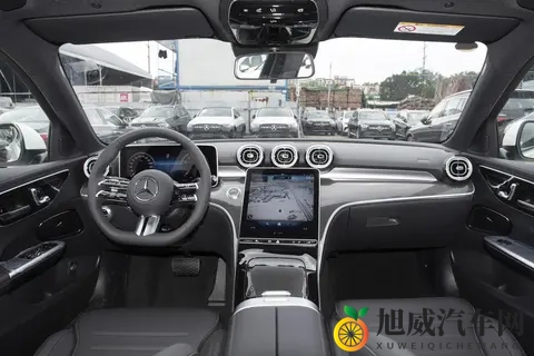 奔驰C级动力迎来蜕变，全系20T发动机能否重塑豪华标杆？-3