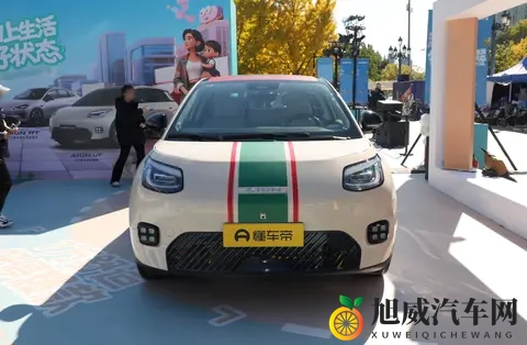 裸体  ai去衣：AI智能技术，瞬间消衣裸露呈现-1