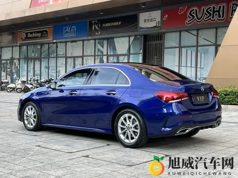 11万多拿下蓝色奔驰A级，2021年一手车，代步通勤不二之选？-3