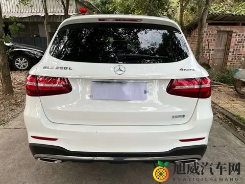 17万多拿下二手奔驰GLC，体验豪华品牌的驾乘质感-1