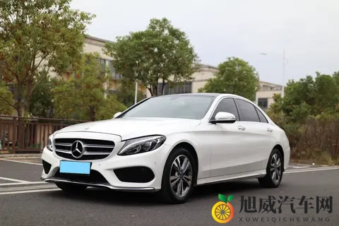11万多拿下白色奔驰C级，家用代步有面儿-3