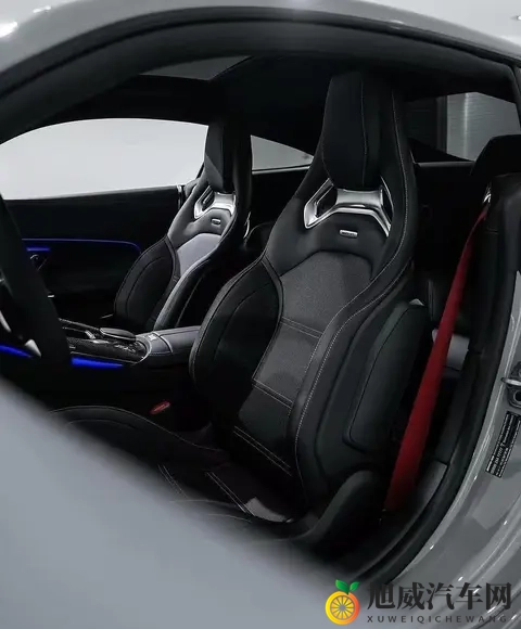 AMG GT 63涨价了,配置却砍了手势控制,这车到底值不值?-1