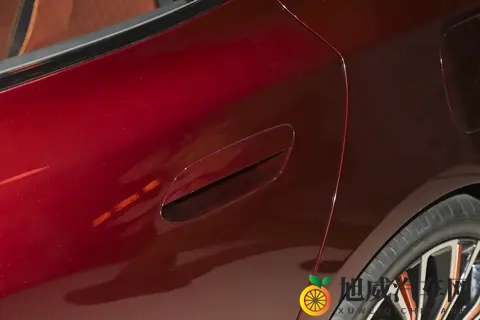 新车  最大功率202千瓦_匹配磷酸铁锂电池，奔腾悦意08最新消息-1