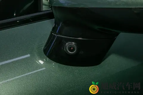 2025款星纪元ES纯电版Max城区辅助驾驶：科技与续航的均衡之作-1