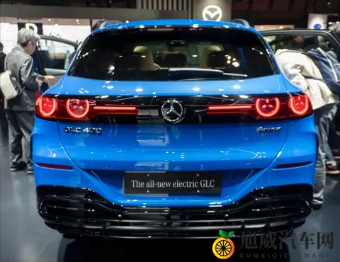 新款梅赛德斯奔驰GLC EQ在日本移动展亮相！-1