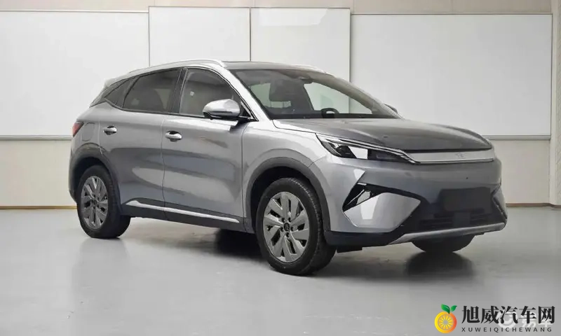 火影18+下载：智能驾驶技术崛起，汽车安全升级引关注-1