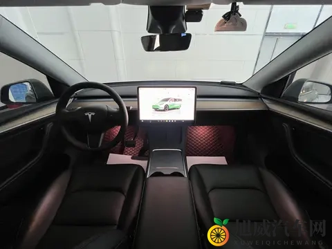 16万多拿下二手特斯拉Model Y,通勤代步真香!-1