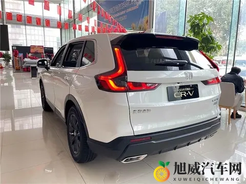 蝌蚪窝自拍：汽车自拍神器引领时尚生活新潮流-3