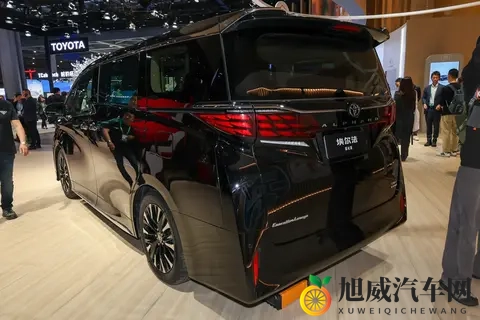 官方参考价140万元_预计明年5月发售 丰田埃尔法福祉版实车现身-3