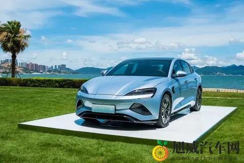 3369万起！智己LS9预售30分钟订8000台，配置卷疯同级-2