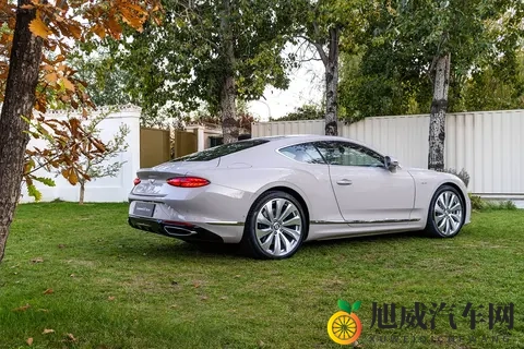 日常超级跑车 静态体验宾利欧陆GT雅度版-2