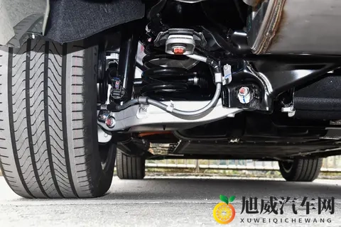 带全家人深度体验深蓝S09与魏牌蓝山，到底哪款更值得买？-3