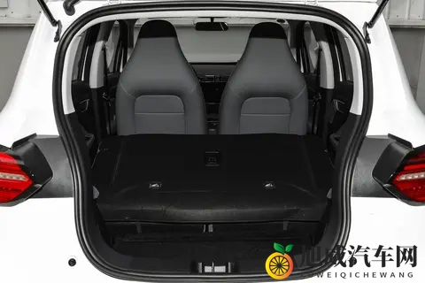 5万级纯电小车，哪款值得买？续航、空间、智能、保值率全都要-1