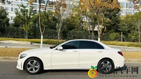 一手准新C级,圆你奔驰梦——二手奔驰C260L-2