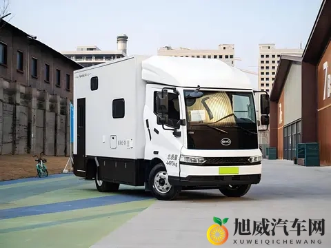 增程式房车来袭，售价3198万起，长安峰景“征程者Pro”值得选吗-3