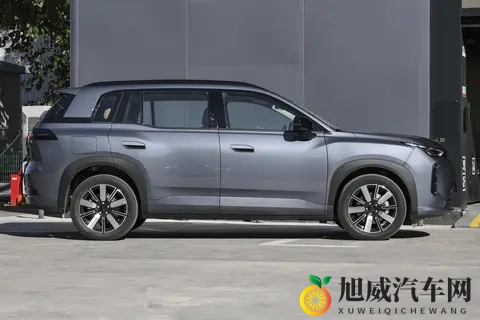 增程车痛点终结者！埃安 i60 预售 1X 万，动力油耗静音全拿捏-2