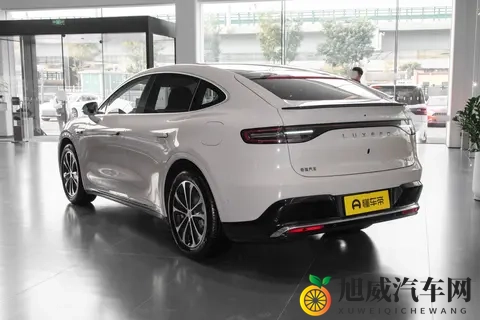 新车 黑曜套件限时免费选装,智界R7_S7黑武士官图-2