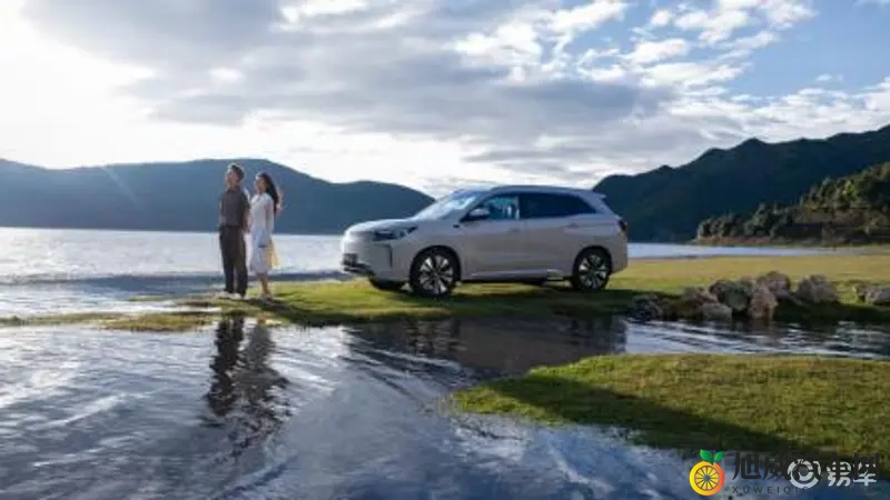 99热99热：激情四溢，99度高温狂欢不止-1