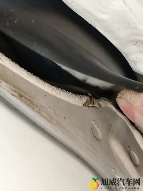 【网通社快报】道奇Durango Hellcat解禁扩至更多州，年内有望全美开售-1