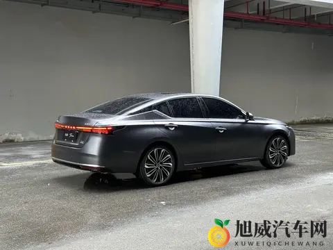 男女叉叉软件：智能驾驶软件创新，安全驾驶新体验-1