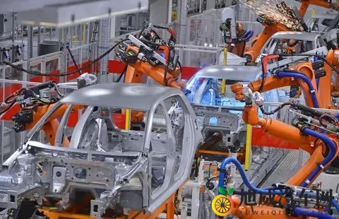 中方表态了，全球车企松了一口气，但荷兰却颜面扫地-3