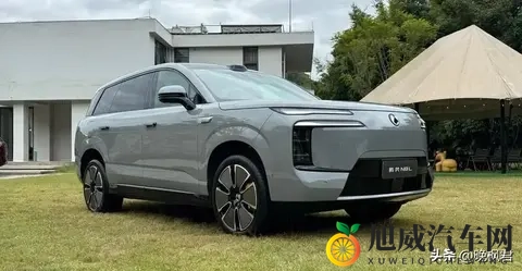 腾势N8L杀入三十万级SUV市场 硬凑配置却缺续航 低价能否掀翻理想L8-1