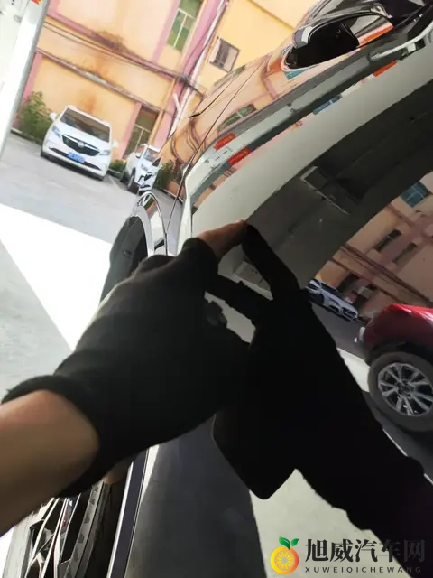 24万拿下准新宝马X3，感受德系豪华SUV的驾控魅力-1