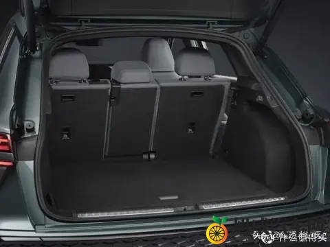 全新奥迪Q3来了，配20T，内外大变样，这才是“颜值巅峰”！-2