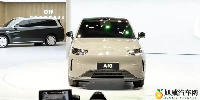 零跑A10首发,10万级就配激光雷达,就不传统了-1