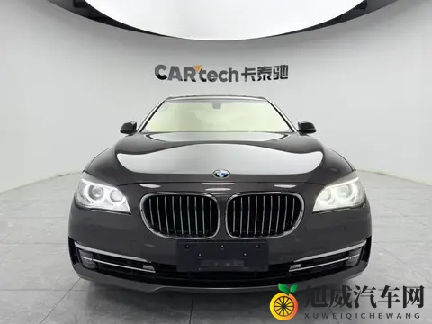 十年老友价！二手宝马740Li，豪华依旧，驾驭不凡！-2