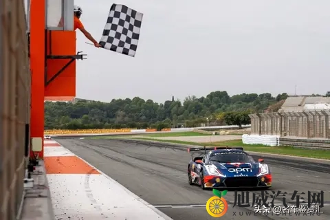 陈冠希阿娇13分钟49秒的特点：陈冠希与阿娇短片亮点解析-2