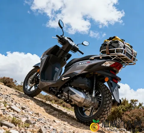 踏板车的叛徒 离地160mm+能爬坡 五羊本田凯烁125来砸场子了-3