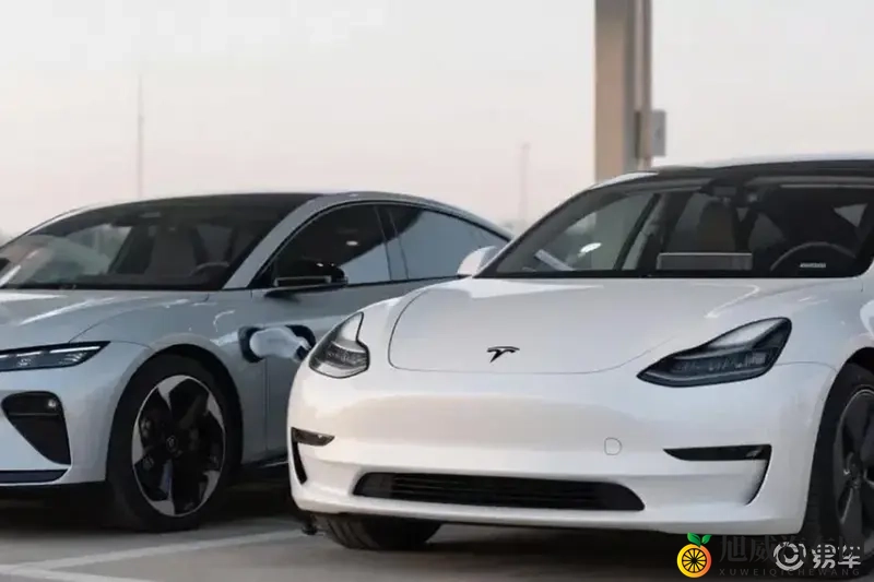 大众ID7与特斯拉Model 3改款：快充赛与安全比拼-1