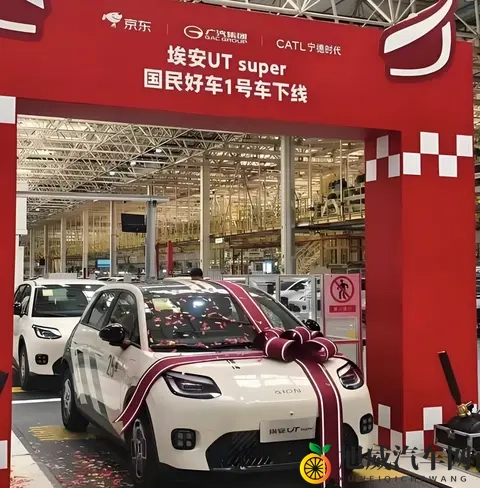 刘强东造车第一枪，直击电车新势力，499万能否搅动市场？-1