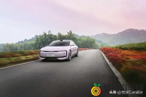 奥迪又一款纯电SUV，2359万起，34秒破百，最大续航773km，好香-3
