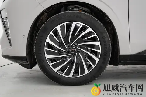 增程+纯电双动力,综合续航1615公里!2025款星纪元ET实力如何?-2